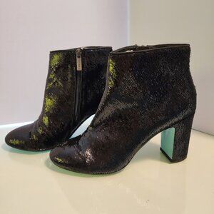 Betsey Johnson Black Sequin Booties Size 8